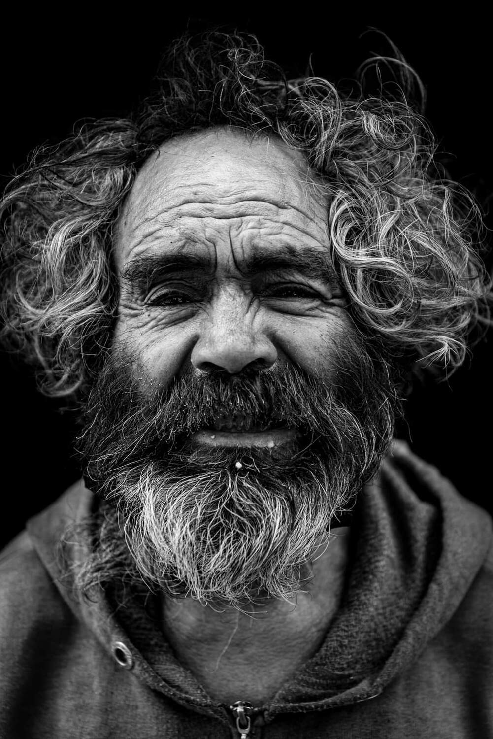 portrait, portraits, male portrait, retrato, retratos, bastian cifuentes araya, periodistafurioso, black and white, black & white, blanco y negro, human, homeless, situacion de calle, in-visibles, invisibles,, Cifuentes Araya Basti&aacute;n