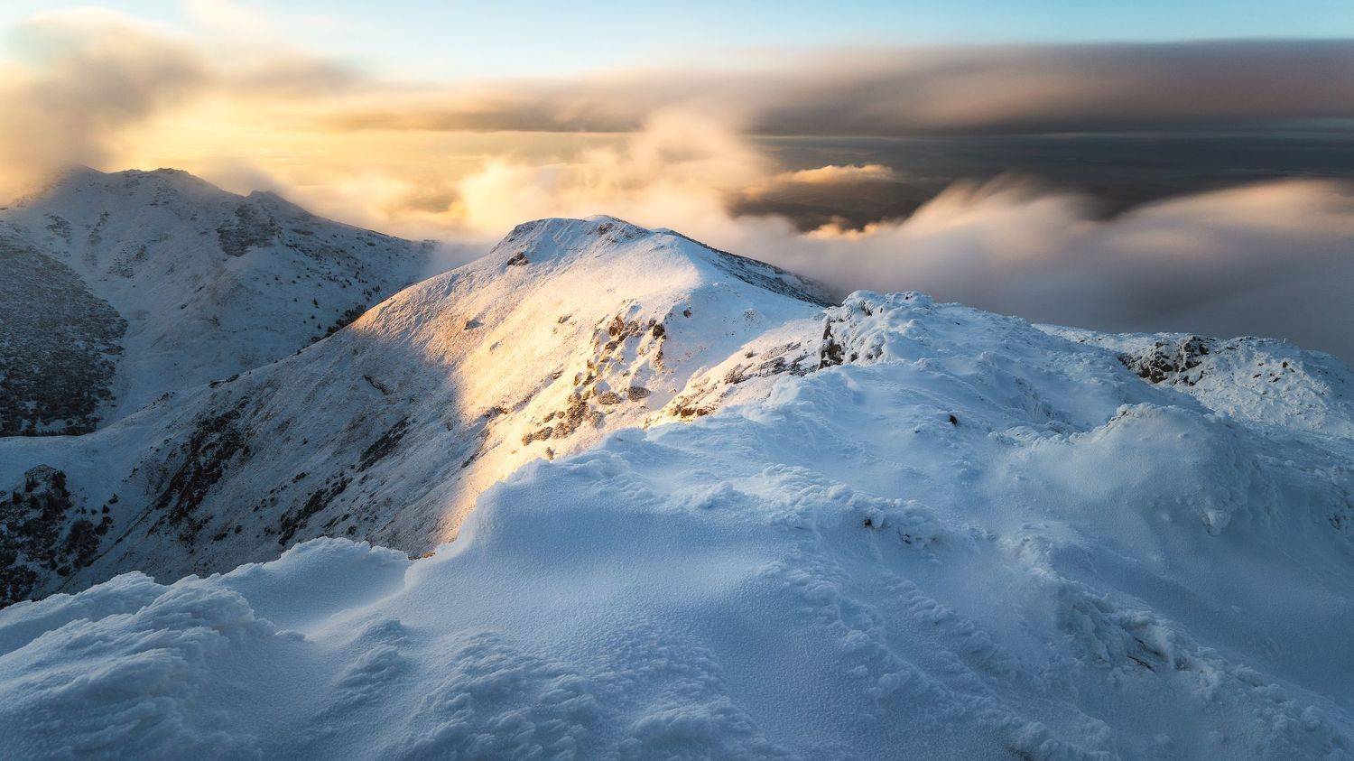 , Konf&aacute;l Miroslav