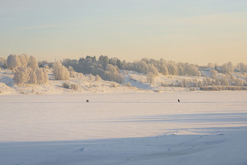 волга лед снег тутаев романов-борисоглебск берег волги деревня Пеший ход через Волгу фото превью