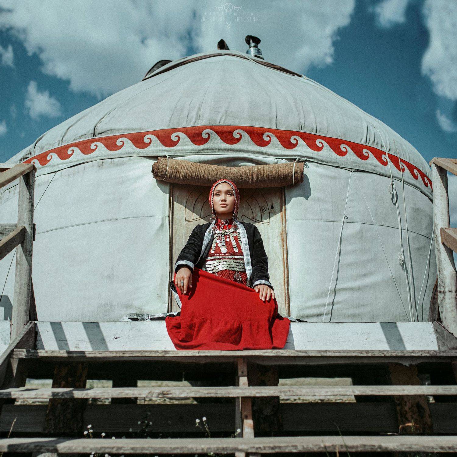 башкиры, народы, традиции, юрта, небо, костюм, национальный, девушка, красный , Кулакова Екатерина