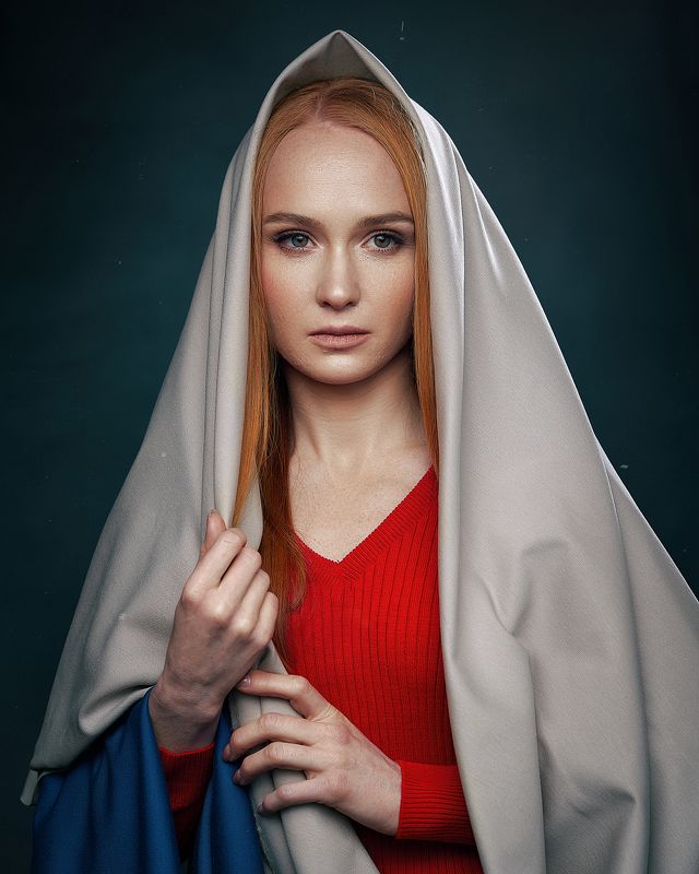 Портрет девушки фото превью