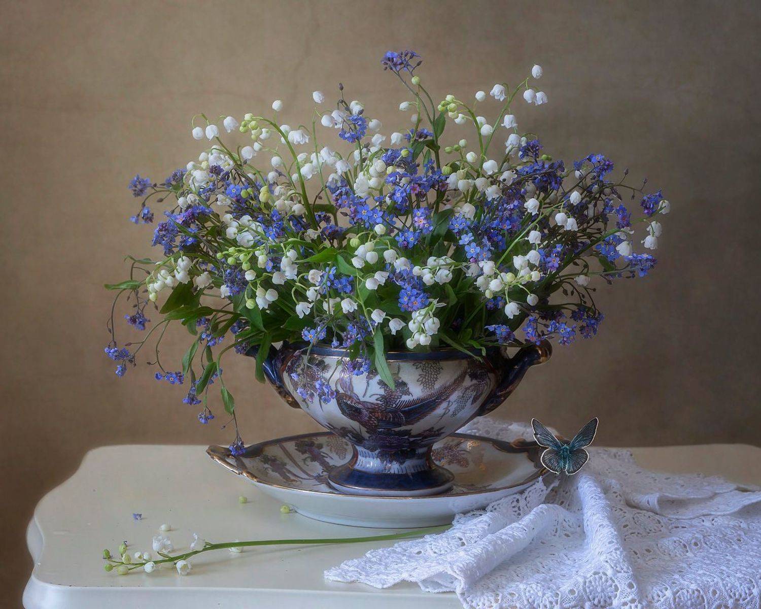 натюрморт, цветы, букеты, весна, ландыши, незабудки, Приходько Ирина