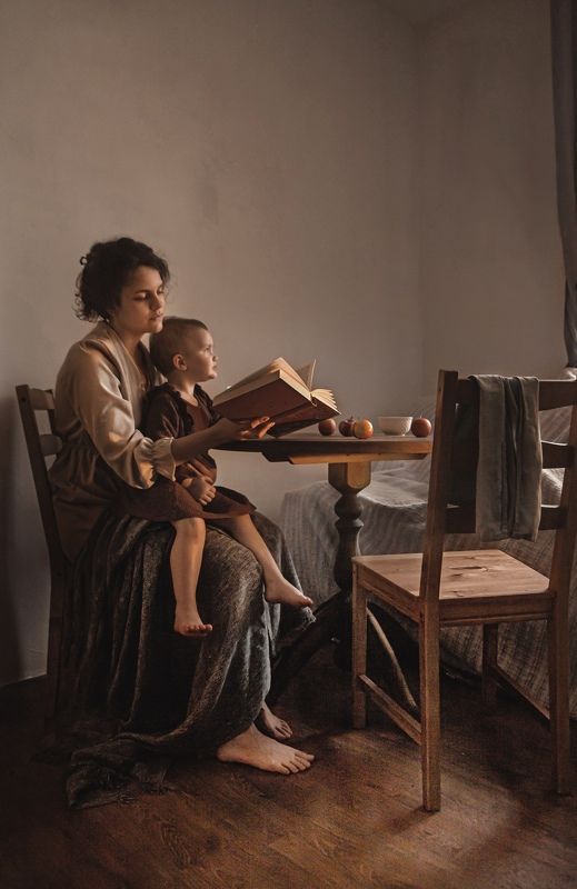 Мать и дочь  фото превью