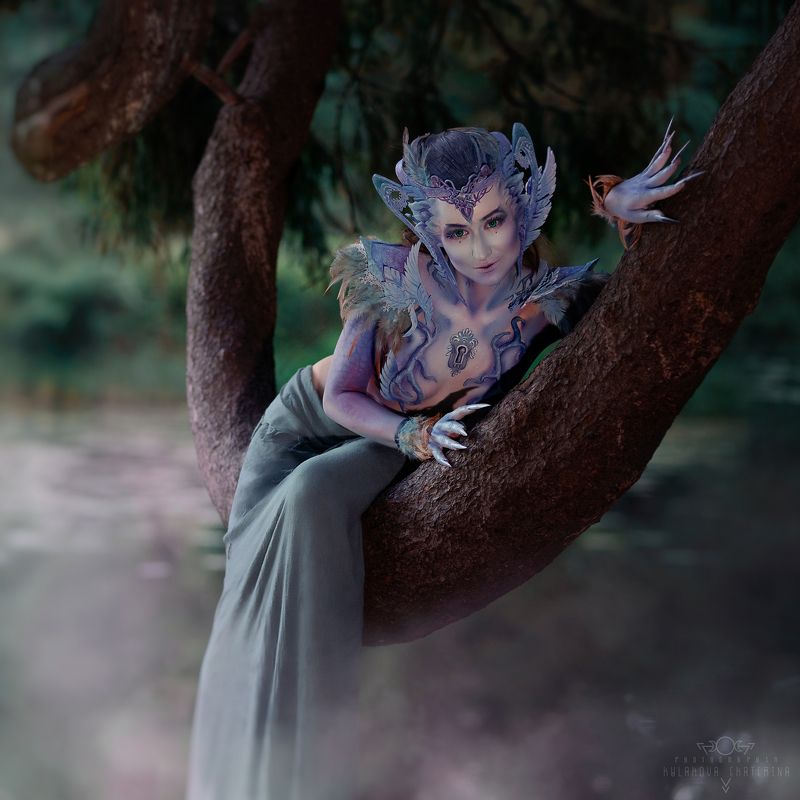 бодиарт, утро, туман, сказка, волшебный, дерево, озеро, дым Ночная птица Гамаюн фото превью