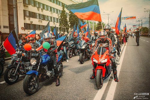 Праздничное шествие