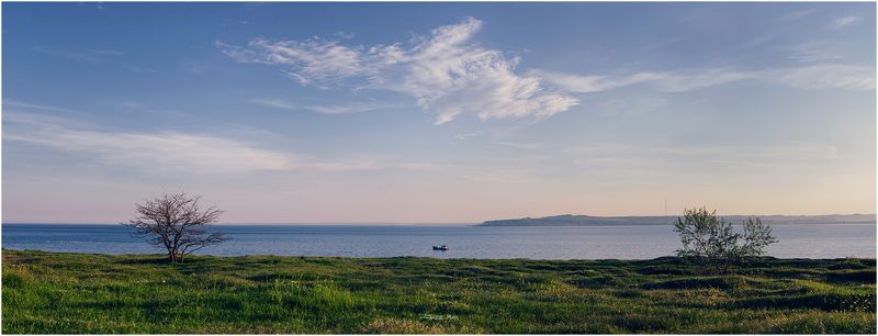 Берег, Закат, Камни, Керчь, Корабль, Крым, Море, Морской пейзаж, Небо, Облака, Панорама, Трава, Черное море ...По пути Домой... фото превью