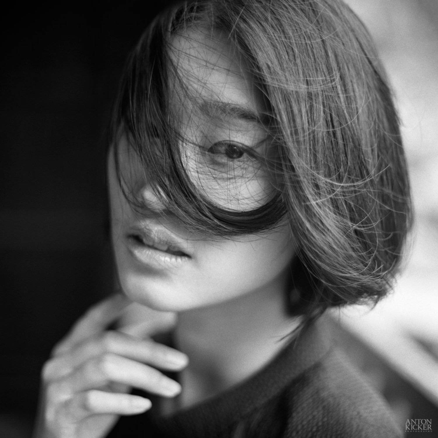 , Антон Кикер