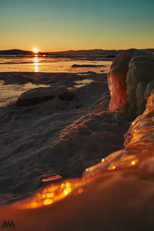 россия, байкал, ольхон, лед, озеро, красота, сибирь, природа, пейзаж Рассвет. Фотограф Минков фото превью