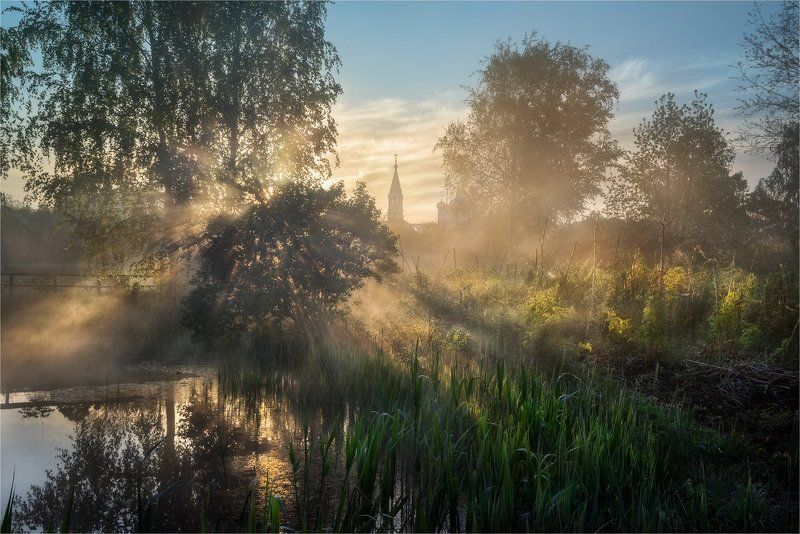 Деревня, Лучи, Село, Солнце, Туман, Утро, Церковь Утро в деревне фото превью