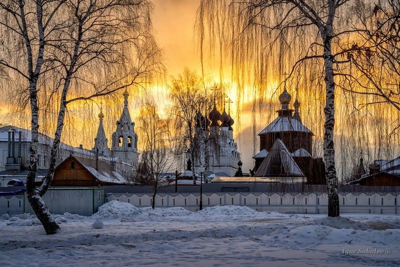 троицкий собор, троицкий монастырь, церковь, монастырь, муром, закат, зима Закат над Троицким монастырем в Муроме. фото превью