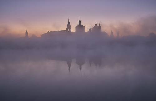 Ранее утро у Бобренева монастыря