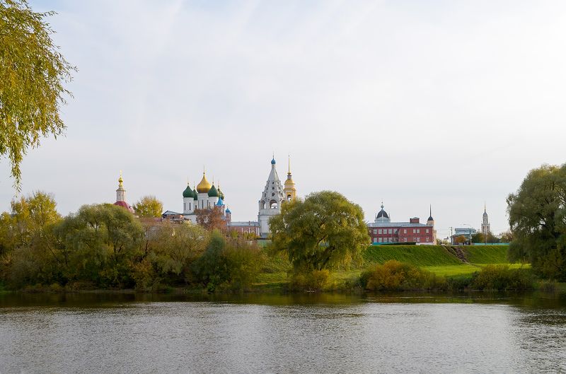 Коломна с видом на Кремль. фото превью