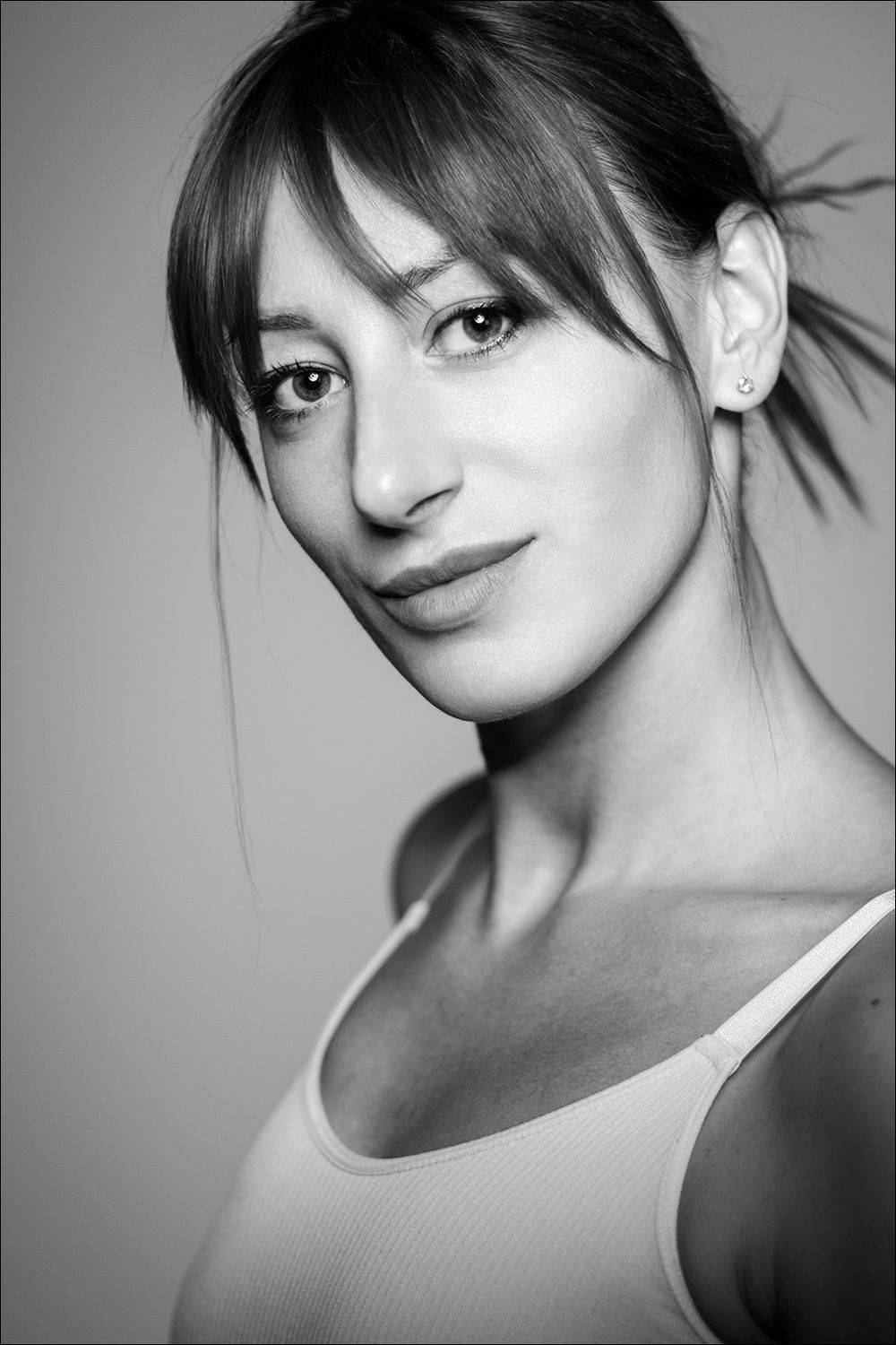 girl,woman,eyes,beauty,portrait,fashion,light,девушка,портрет,свет, глаза,bw,blackandwhite,black&white,чб,чернобелое, Ronrevuald