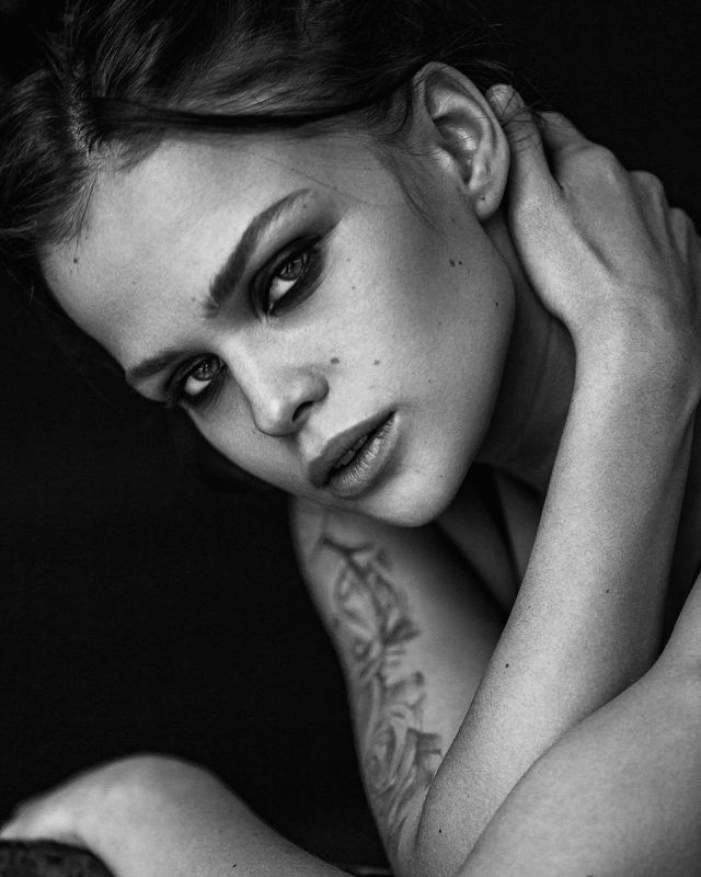 portrait, art, bnw, girl, woman, beautiful, canon, tamron, 70-200mm Dasha фото превью