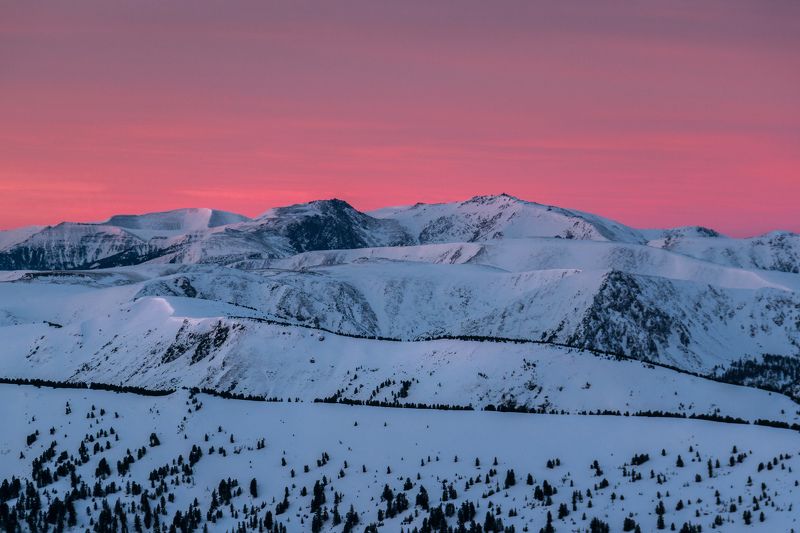 горы, хамар-дабан, рассвет, зима Цветной зимний рассвет на Хамар-Дабане фото превью