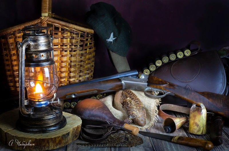 снаряжение охотника, ружье, ягдташ, нож, фляга Уголок охотника фото превью