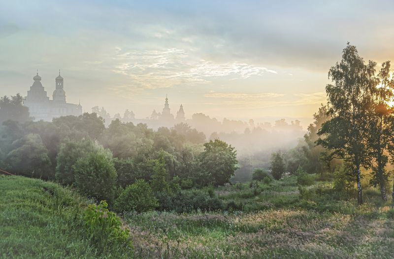 Раннее утро у реки фото превью