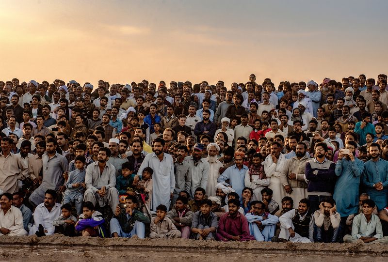 #sports #people #men #portrait  Beloved Bystanders фото превью