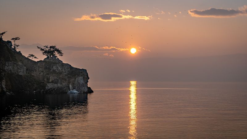 Закат на Ольхоне. фото превью