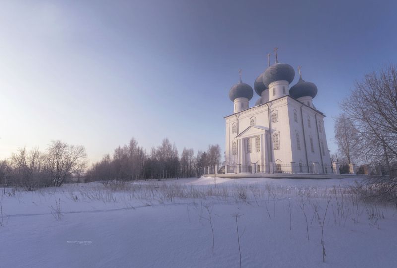 Церковь Сретения Господня фото превью