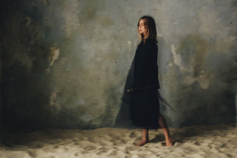 Вне времени фото превью