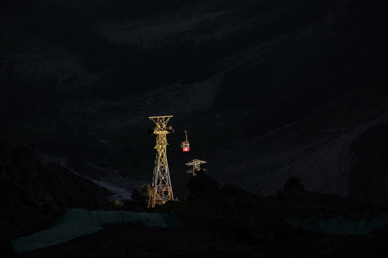 фуникулер, канатная дорога, горы, закат, кавказ, эльбрус Последний рейс фото превью