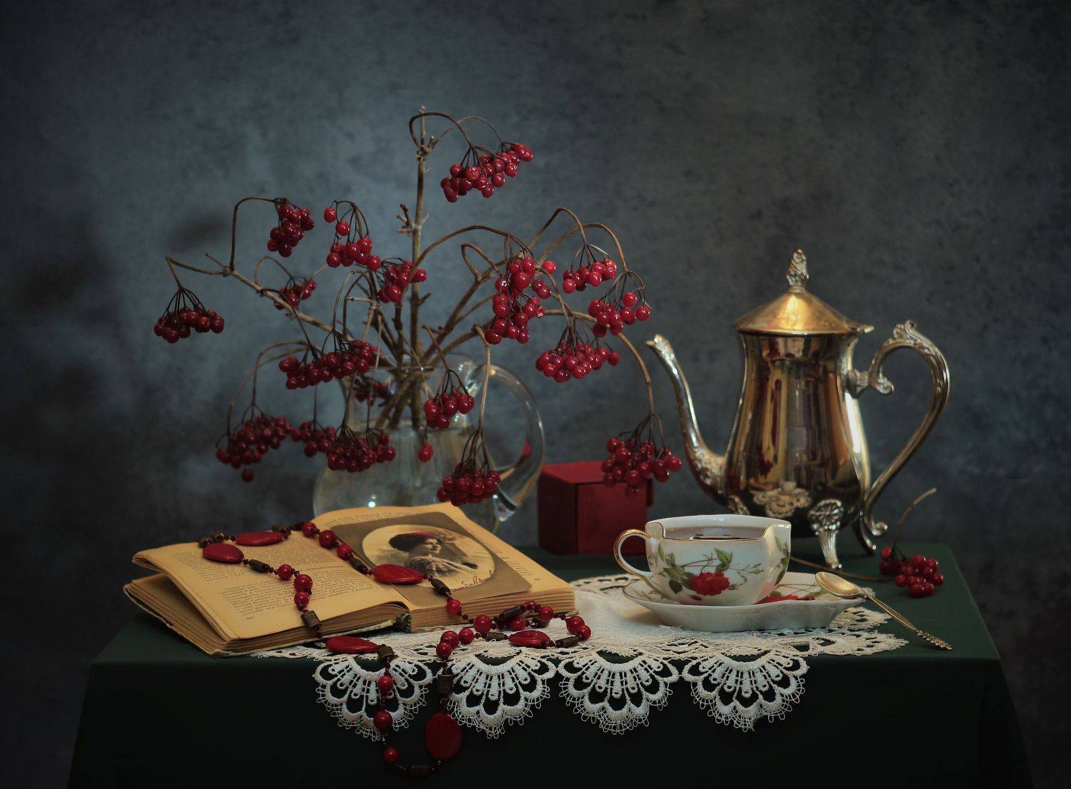 , Людмила Хрусталева*