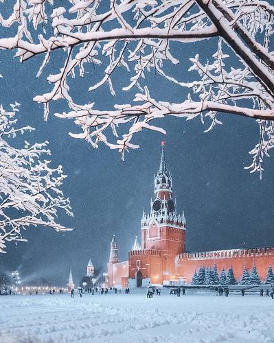 Снежная зима