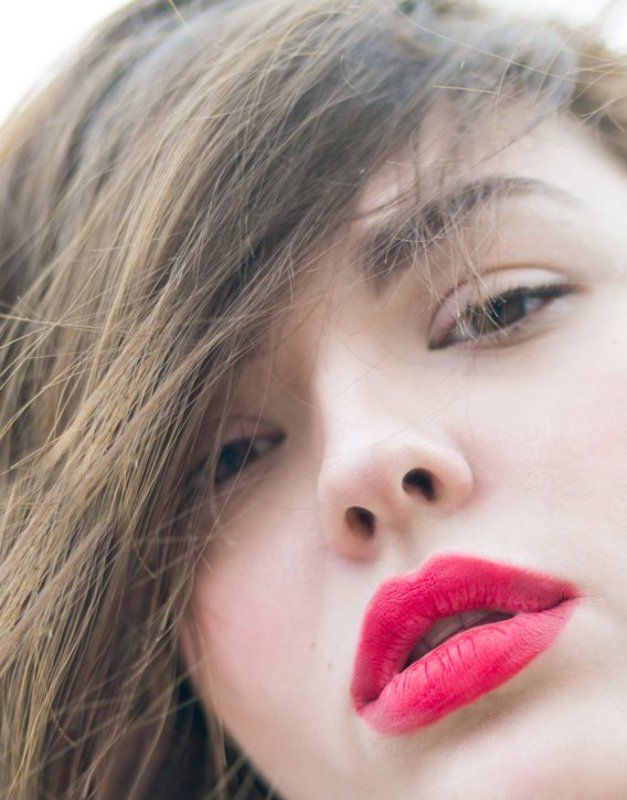 red фото превью