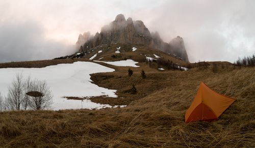 Маленькая палатка у Большого Тхача
