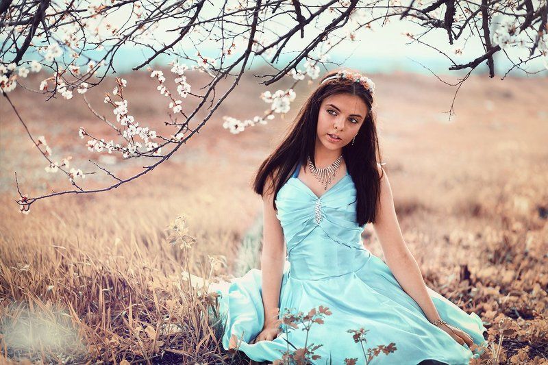 девушка девочка принцесса весна май цветы Принцесса фото превью