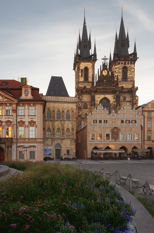 чехия, прага, город, утро, лето, площадь, czechia, czech republic, prague, summer, morning, square, city Прага ранним утром / Early morning in Prague фото превью