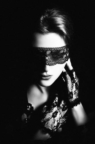 The eye does not see what the mind does not know