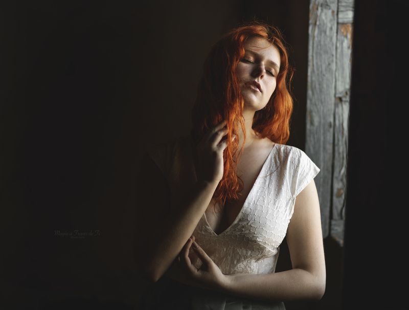 Sarah фото превью