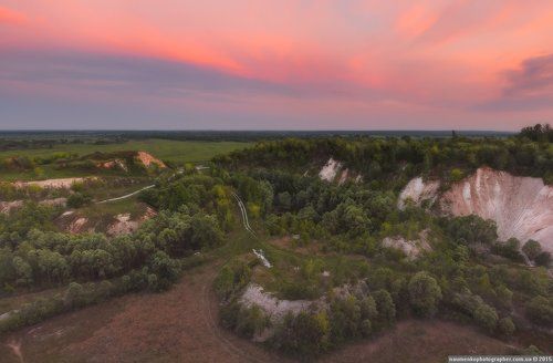 Заброшенный меловой карьер.