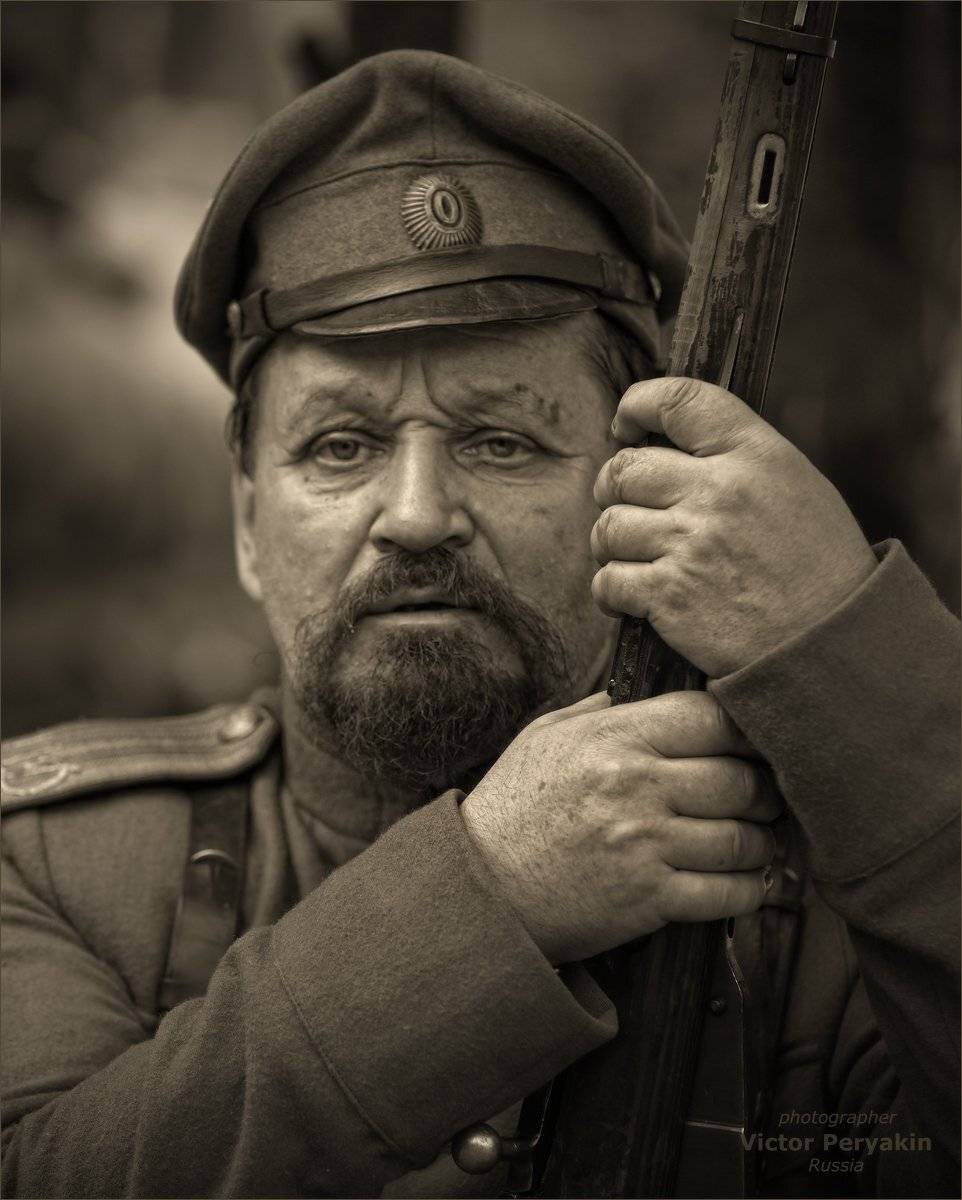 , Виктор Перякин