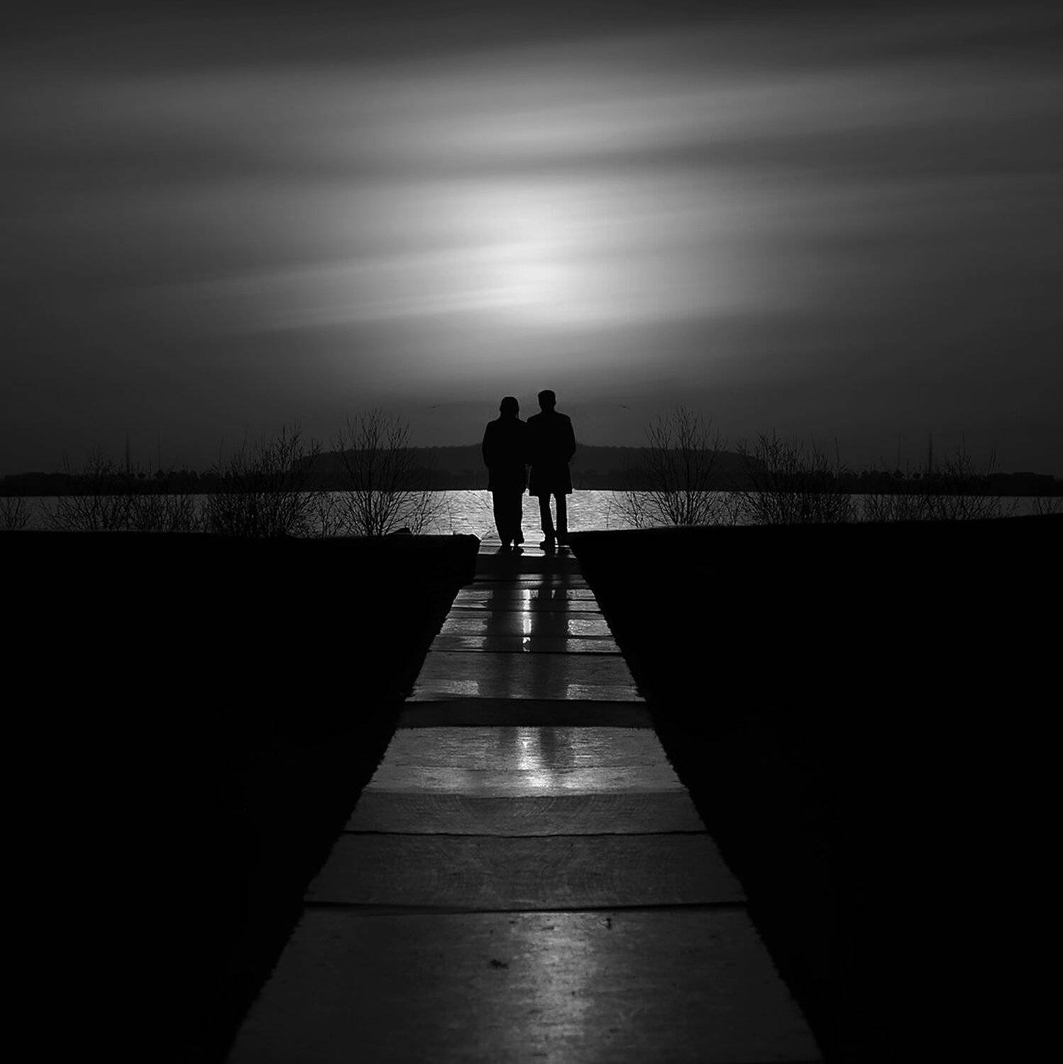 Black, Black & white, Concept, Couple, People, Sky, Walk, Люди, Минимализм, Небо, Пара, Парк, Солнце, Тропа, Тропинка, Черно-белое, Черное, Kamilla Hanapova