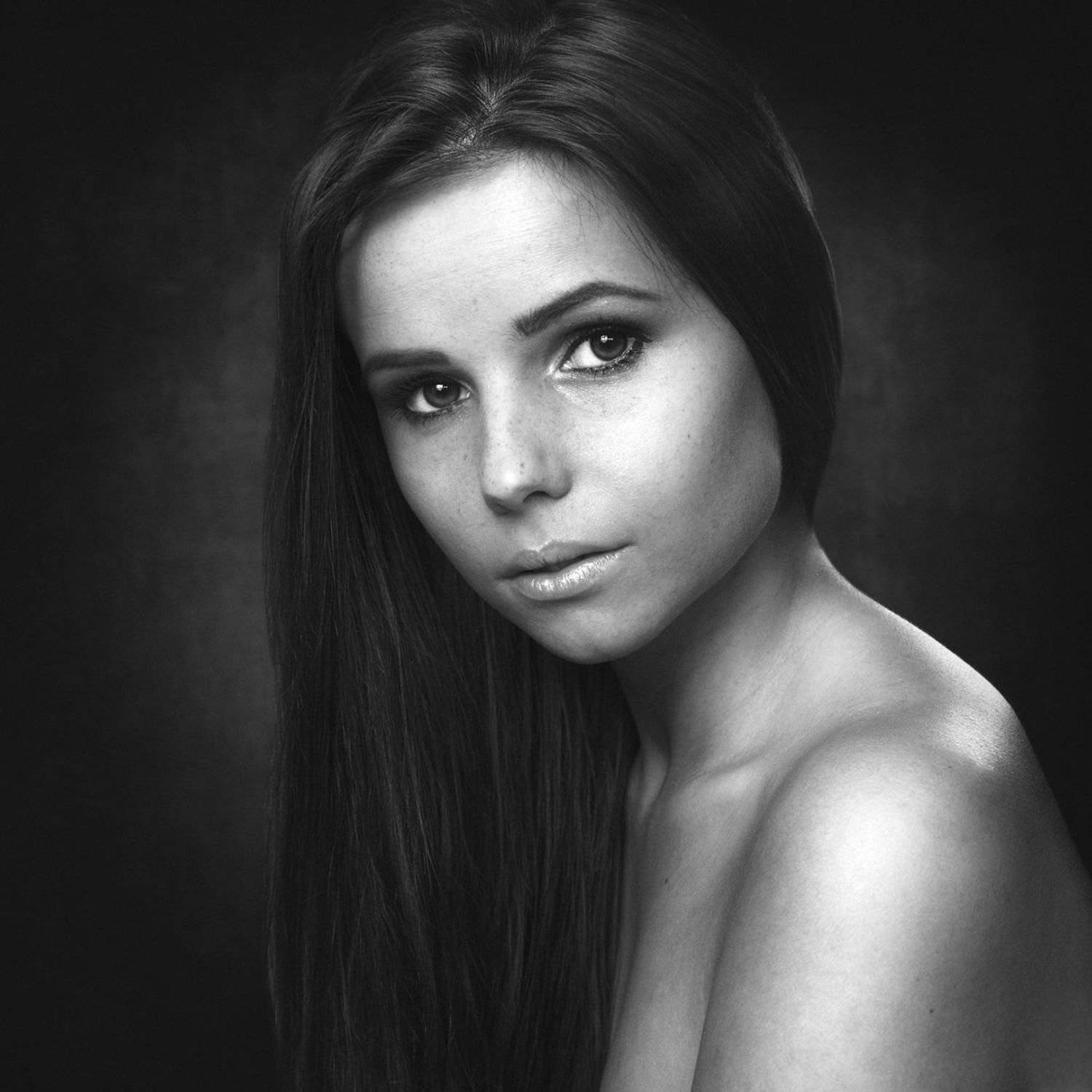 amazing, beautiful, beauty, black & white, gorgeous, jozef kiss, jozefkiss.com, petra, petra pothe, portrait, pretty, Jozef Kiss