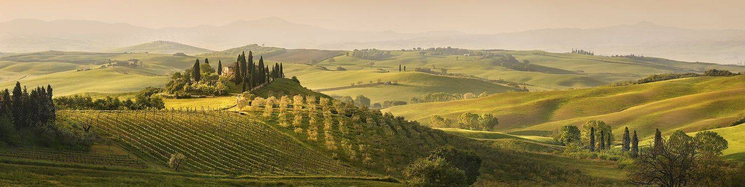 , Yury Pustovoy (artphoto-tour.com)