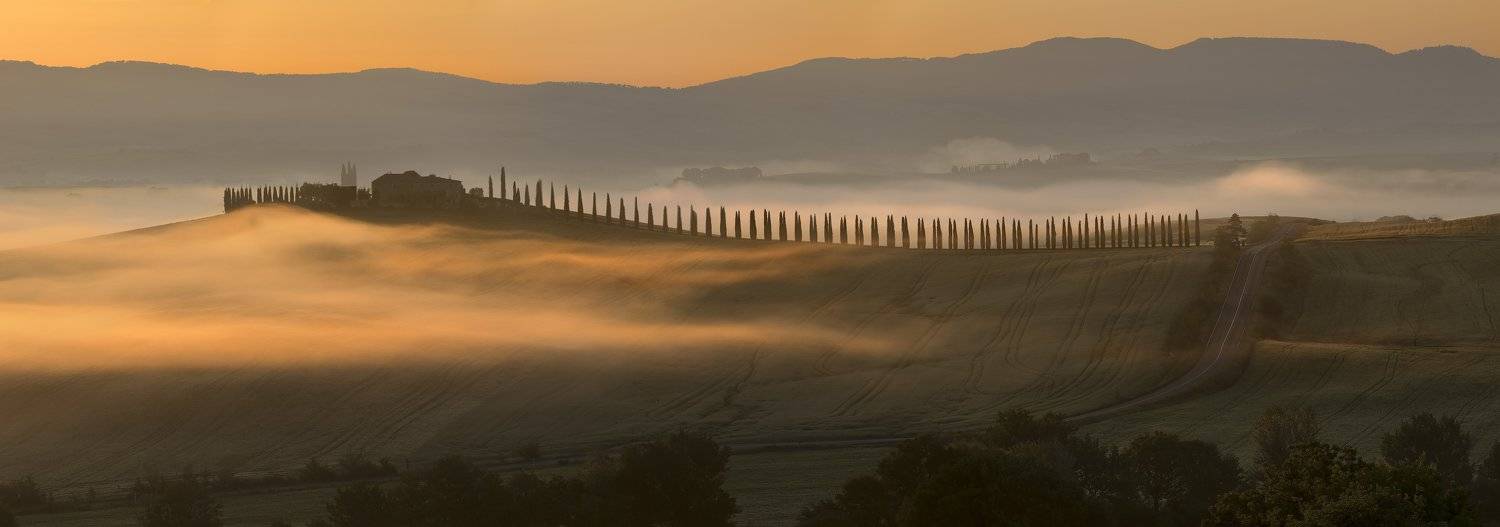 , Yury Pustovoy (artphoto-tour.com)