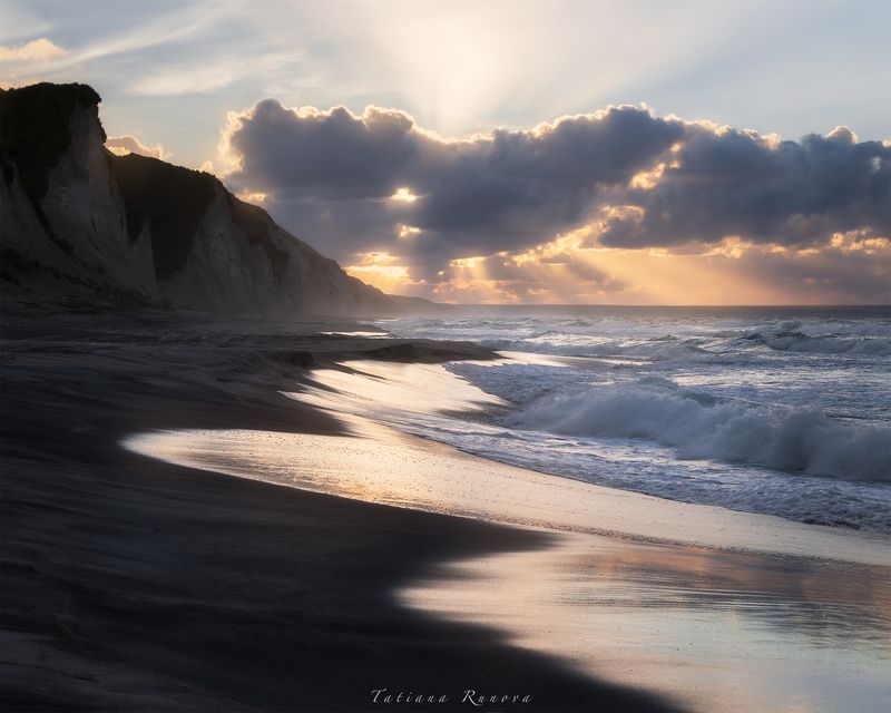 о. Итуруп. Закат на Белых салах фото превью