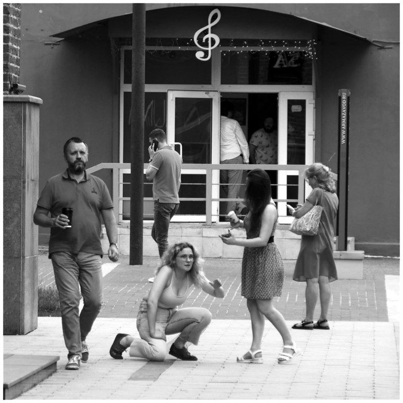 Мимоходом. Незнакомцы. фото превью