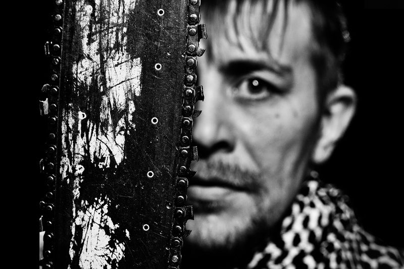 Дуэт с бензопилой фото превью