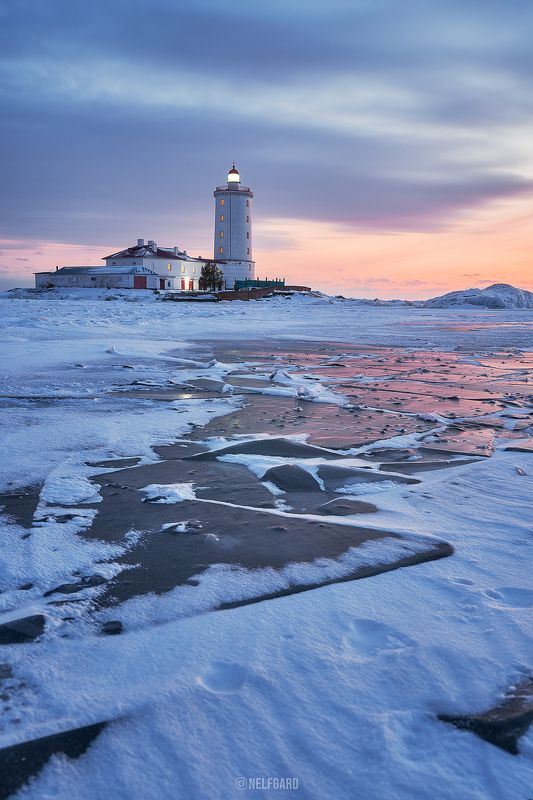 Маяк Толбухин фото превью