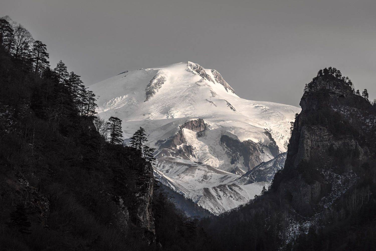 кавказ, горы, кчр, вечер, эльбрус, гора, карачаево-черкесия, черно-белое, Zakharov Armen