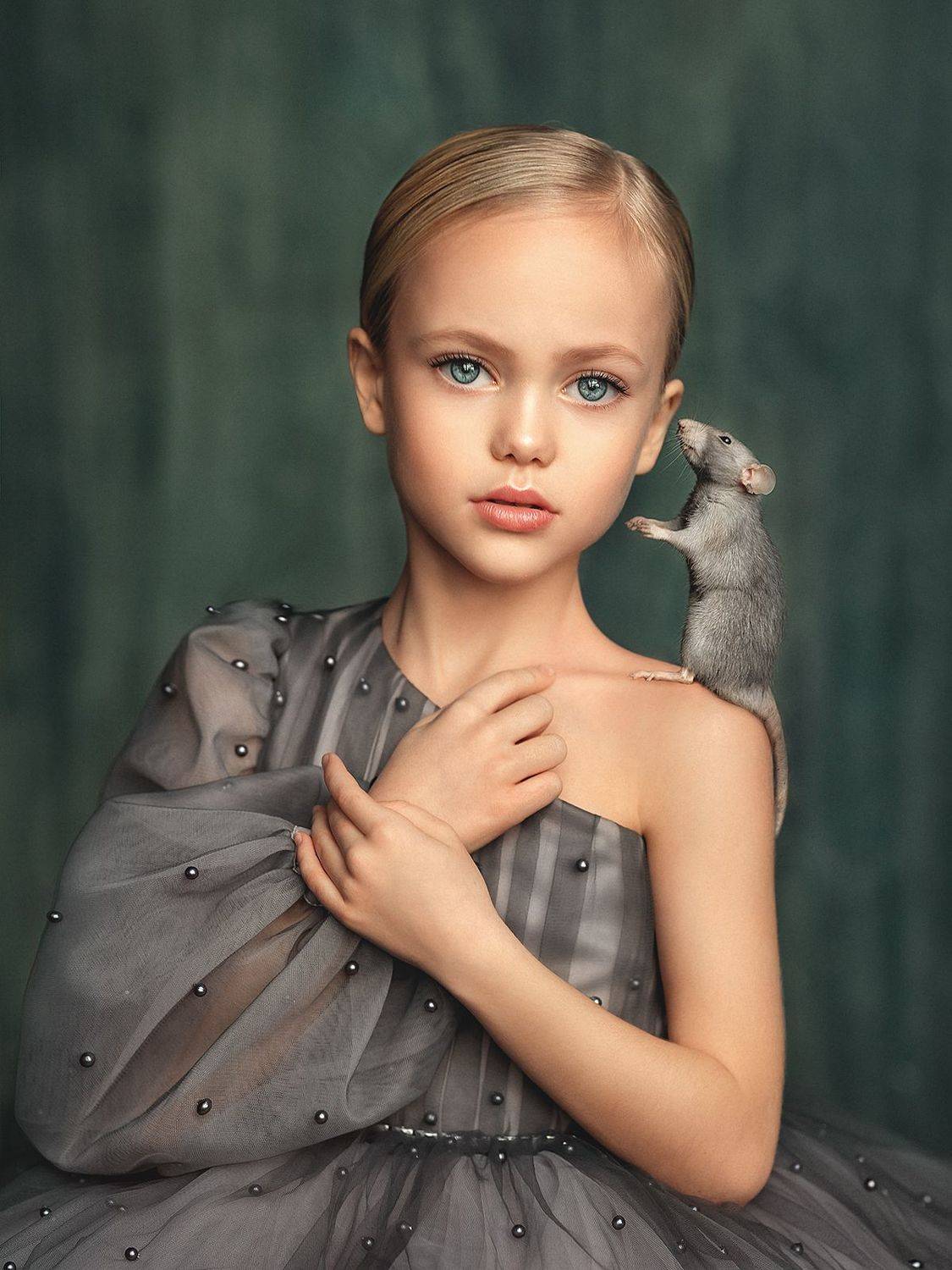 , Елена Михайлова