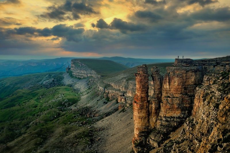 Плато Бермамыт. Скалы Два монаха. фото превью