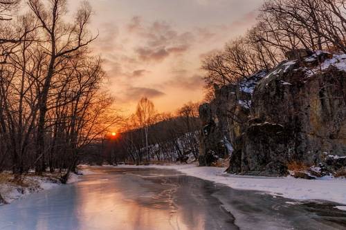 Зимний вечер на Монастырке
