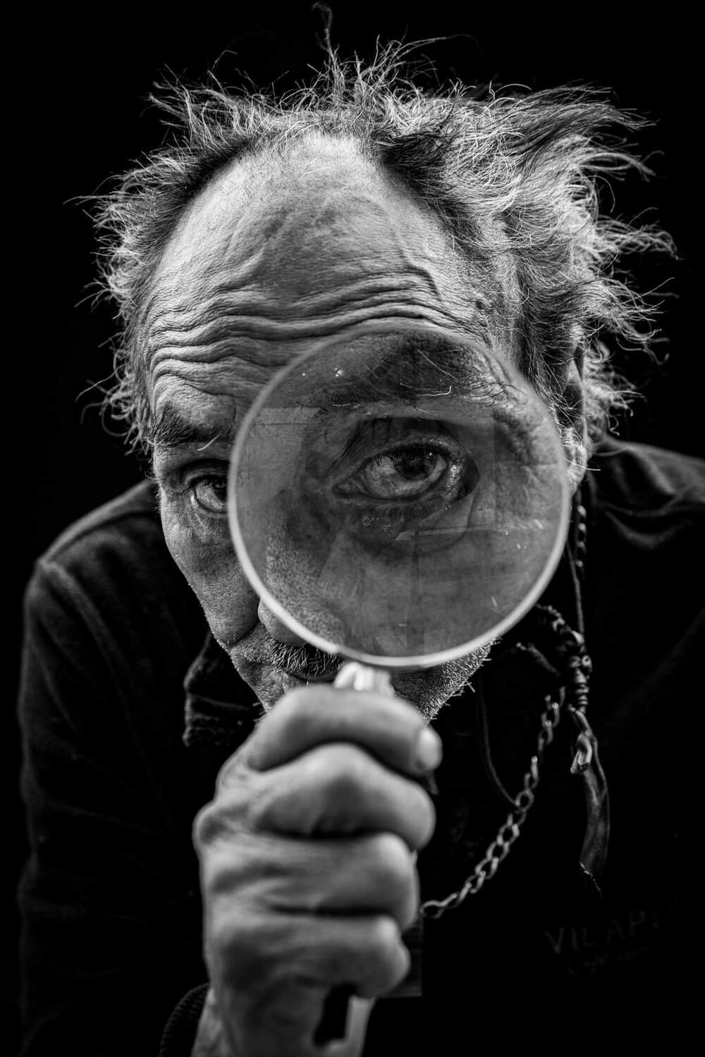 portrait, portraits, male portrait, retrato, retratos, bastian cifuentes araya, periodistafurioso, black and white, black & white, blanco y negro, human, homeless, situacion de calle, in-visibles, invisibles,, Cifuentes Araya Basti&aacute;n