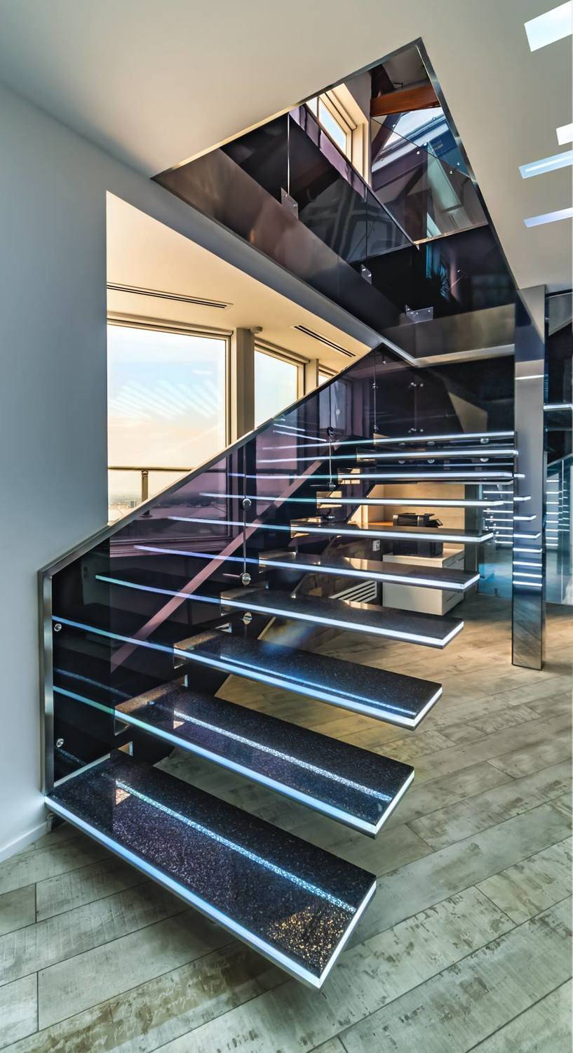 , Михаил Попов